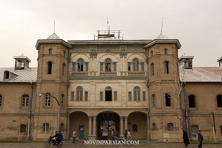 معماری معاصر ایران