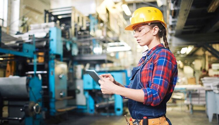 مروری بر فعالیت های متخصصین تجهیزات ثابت