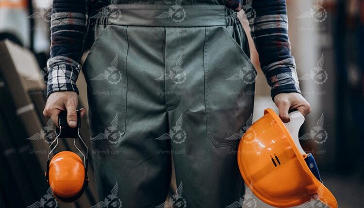 اهمیت مدرک رسمی در بازار کار فنی و مهندسی