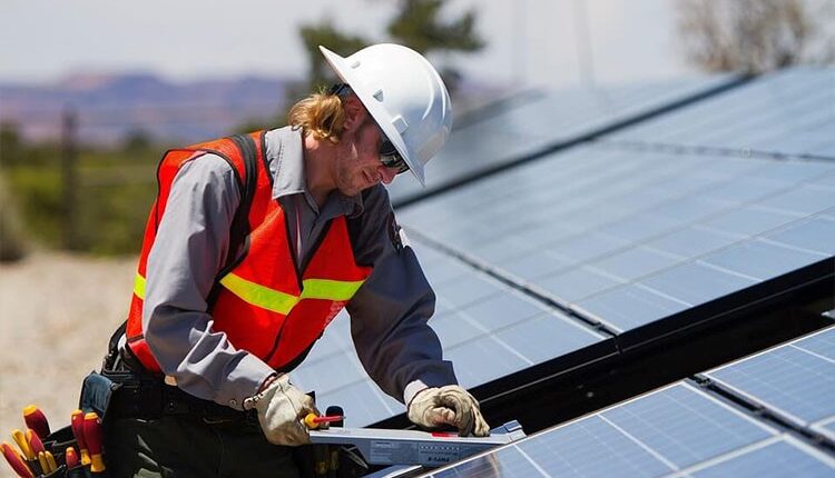 نقش انرژی‌های تجدیدپذیر در پروژه‌های مهندسی عمران